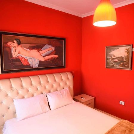 Hotel Bujtina Bicolli 코르처 외부 사진